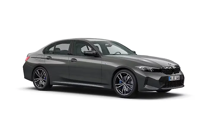 BMW M340i Front Right View