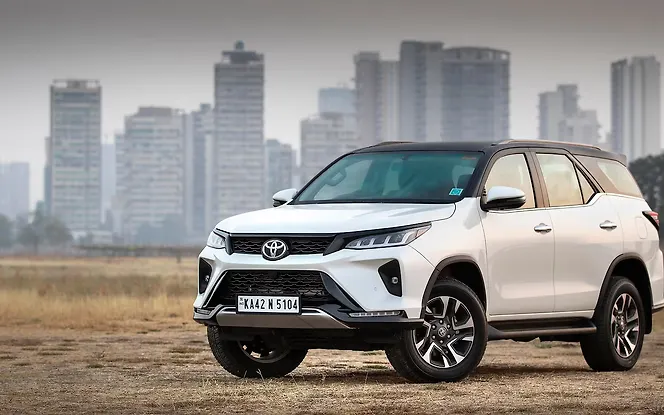 Toyota Fortuner Legender Front Left View