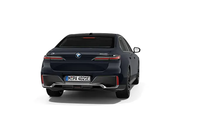 BMW i7 Rear View