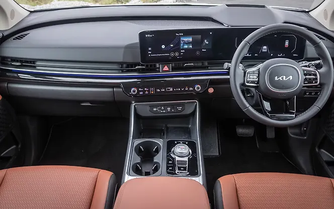 Kia Carnival DashBoard