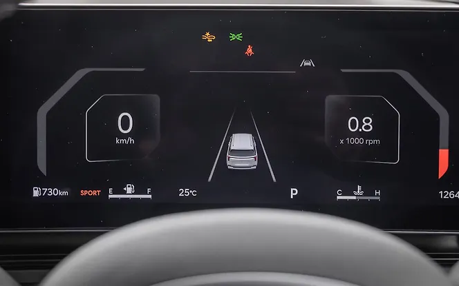 Kia Carnival Dashbaord Display