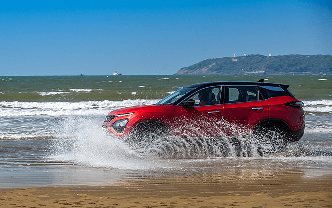 Tata Harrier Left View