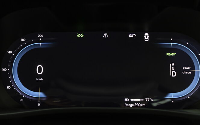 Volvo C40 Recharge Dashbaord Display