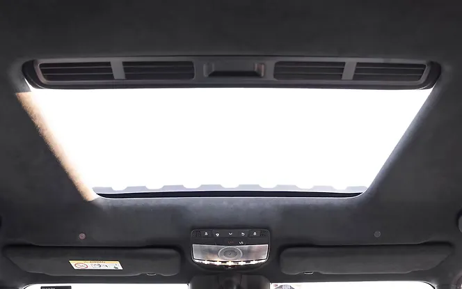Mercedes-Benz G-Class Sunroof