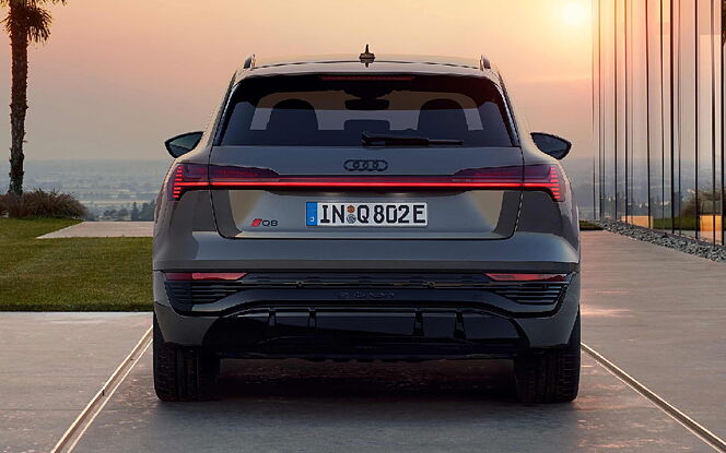 Audi Q8 e-tron Rear View