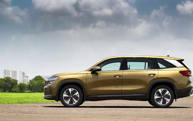 Skoda Kodiaq Left View