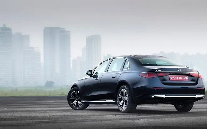 Mercedes-Benz E-Class Rear Left View