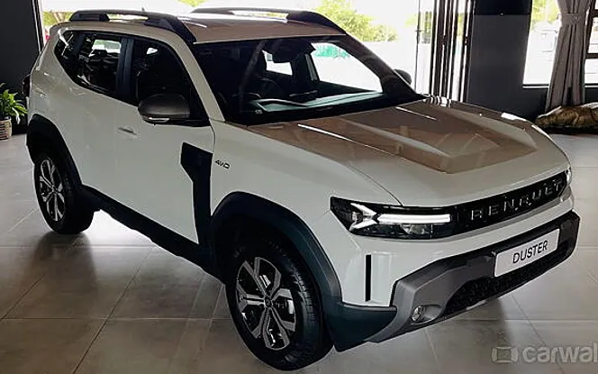 Renault New Duster Front Right View