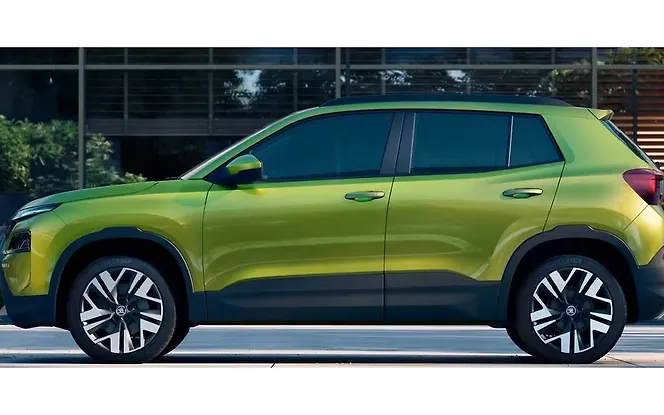 Skoda Kylaq Left View