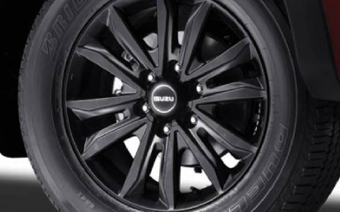 Isuzu V-Cross Tyre