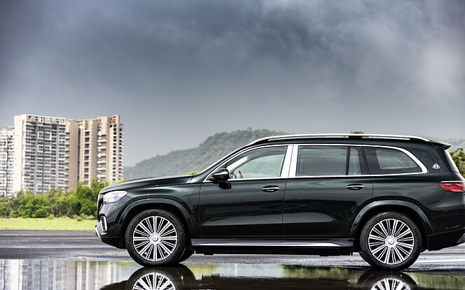 Mercedes-Benz Maybach GLS Left View