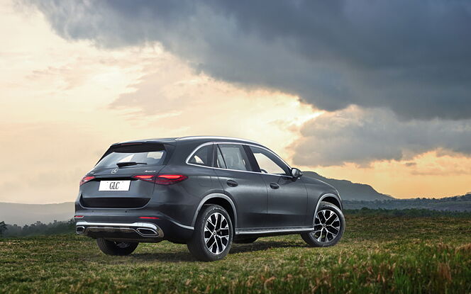 Mercedes-Benz GLC Right Rear View