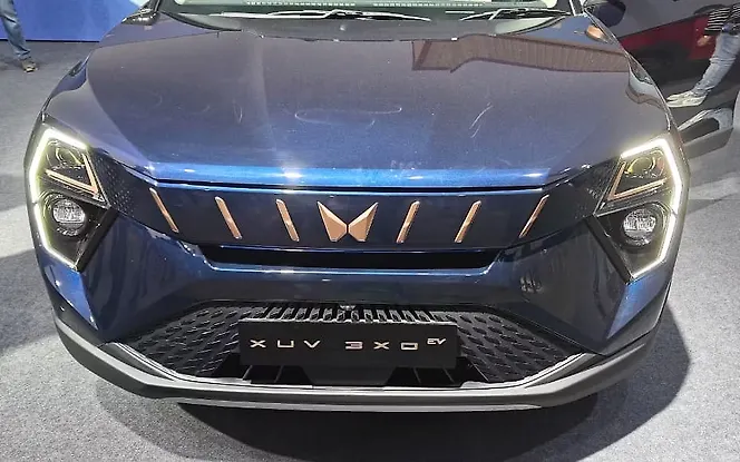 Mahindra XUV 3XO EV Front View