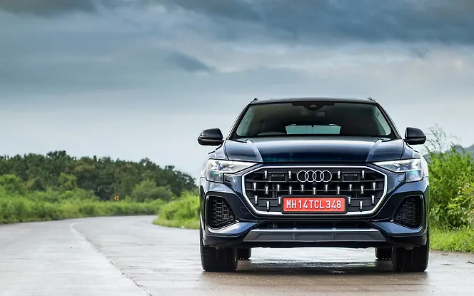 Audi Q8 Front View