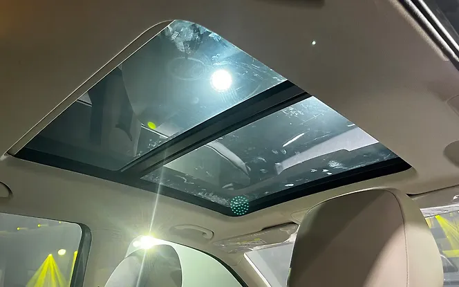 Skoda Kushaq Facelift Sunroof