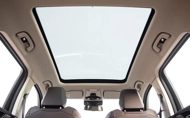 BMW iX1 LWB Sunroof BMW iX1 LWB Sunroof