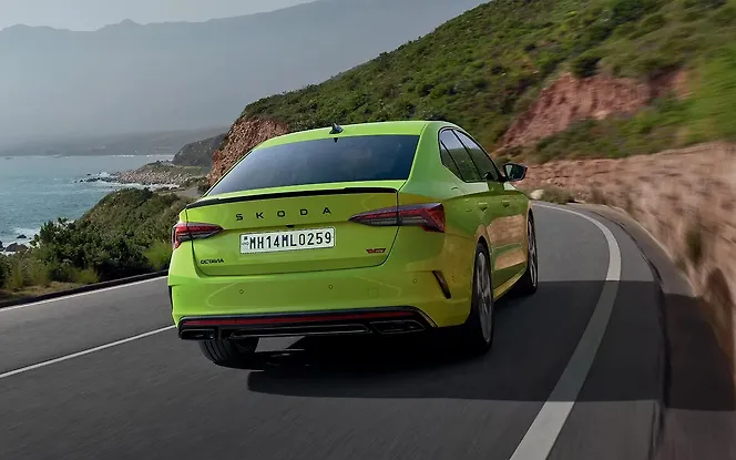 Skoda Octavia RS Rear View Skoda Octavia RS Rear View