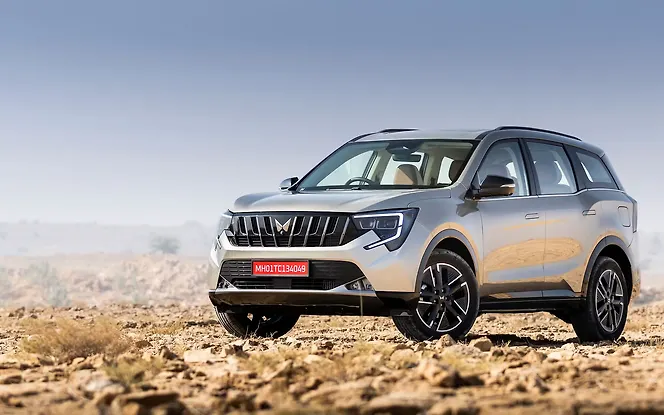 Mahindra XUV 7XO Front Left View