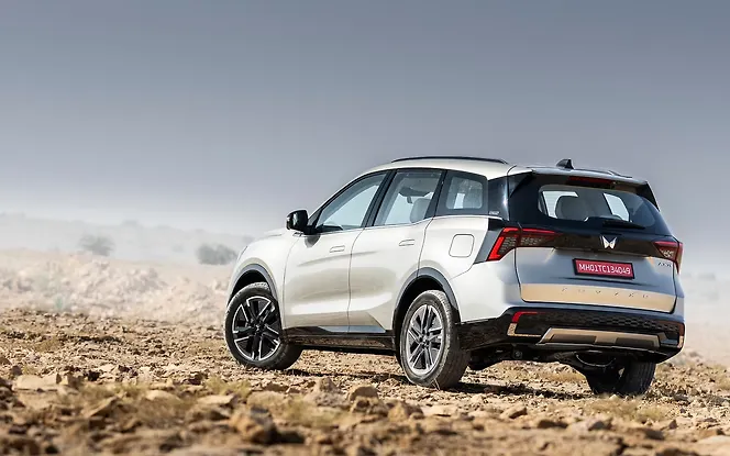 Mahindra XUV 7XO Rear Left View