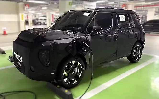 Kia Syros EV Front Left View