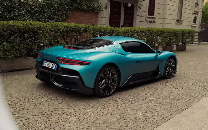 Maserati MCPura Right Rear View Maserati MCPura Right Rear View