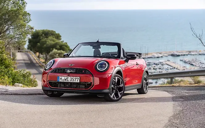 Mini Cooper S Convertible Front Left View