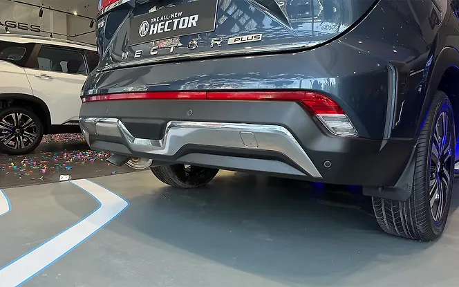 MG Hector Plus
