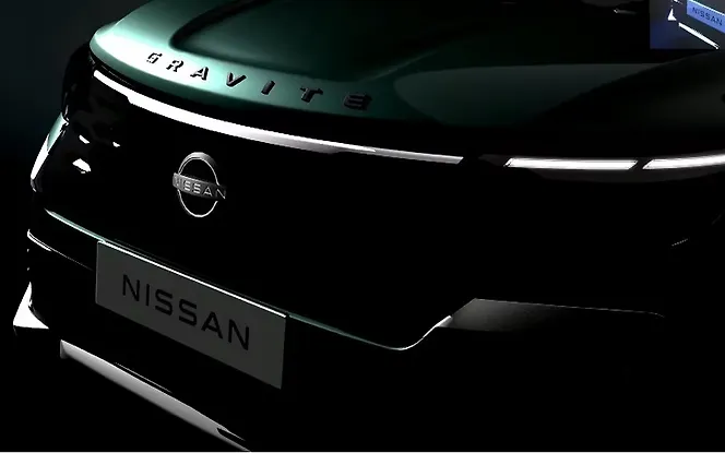 Nissan Gravite Front View