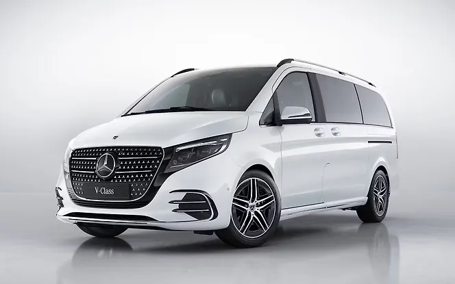 Mercedes-Benz V-Class Front Left View