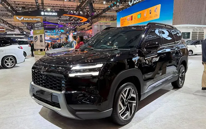 MG Hector Hawk