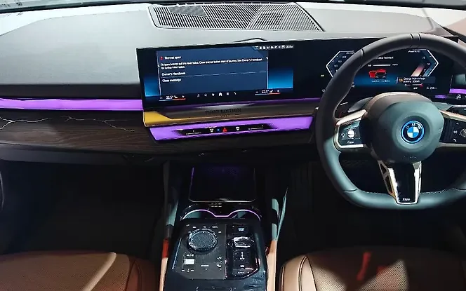 BMW i5 LWB