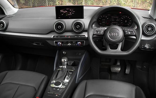 Audi Q2 DashBoard