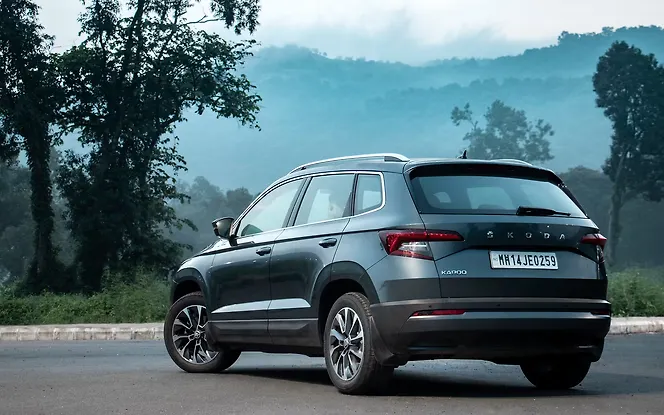 Skoda Karoq Rear Left View