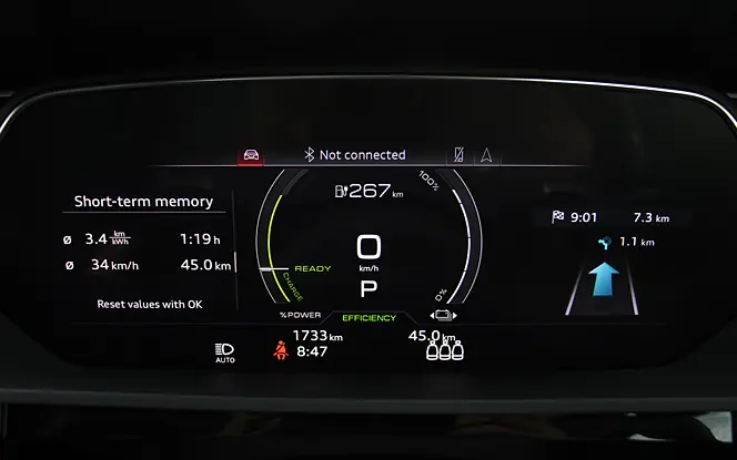 Audi e-tron Dashbaord Display