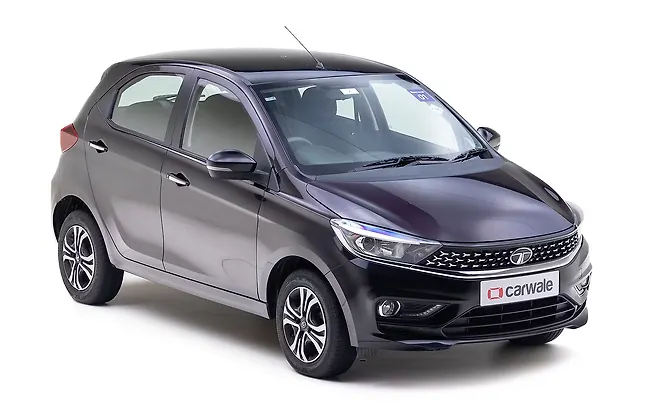 Tata Tiago Front Right View