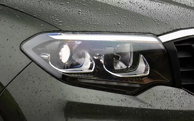 Mahindra Scorpio N Head Light Mahindra Scorpio N Head Light