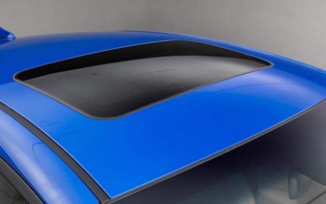 Hyundai Elantra Sunroof