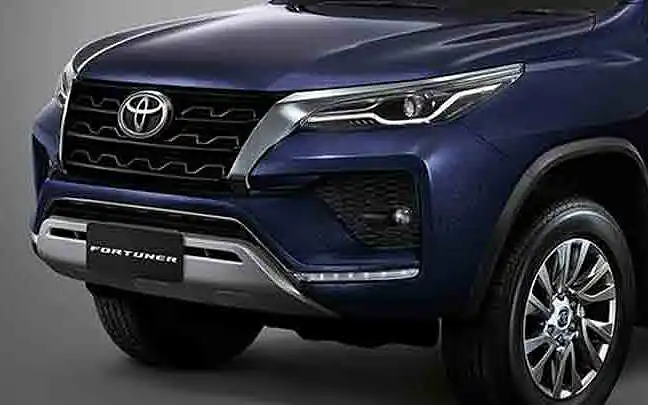 Toyota Fortuner Images | Fortuner Exterior, Road Test and Interior Photo Gallery Toyota Fortuner Images | Fortuner Exterior, Road Test and Interior Photo Gallery