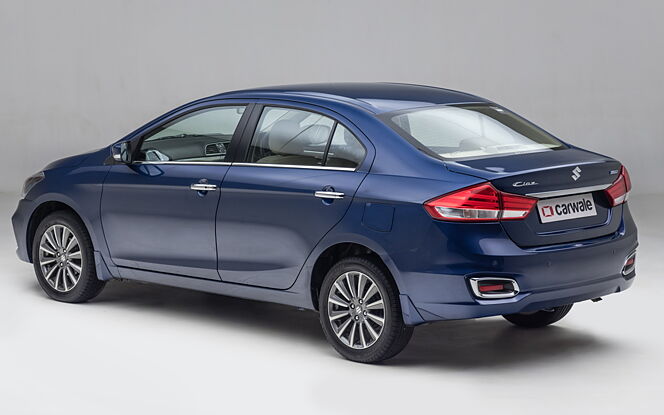 Maruti Suzuki Ciaz Rear Left View