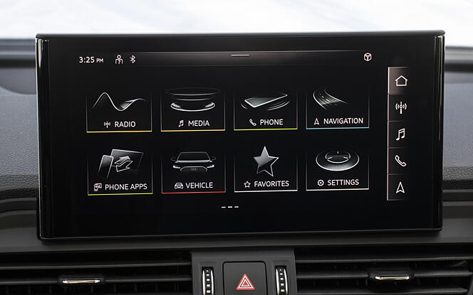 Audi Q5 Infotainment Display