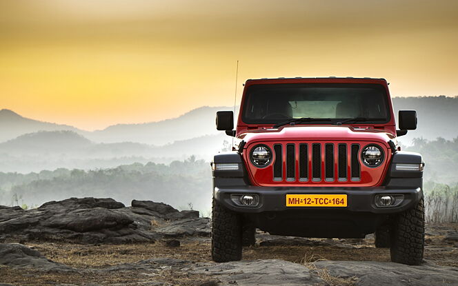 Jeep Wrangler [2021-2024] Front View