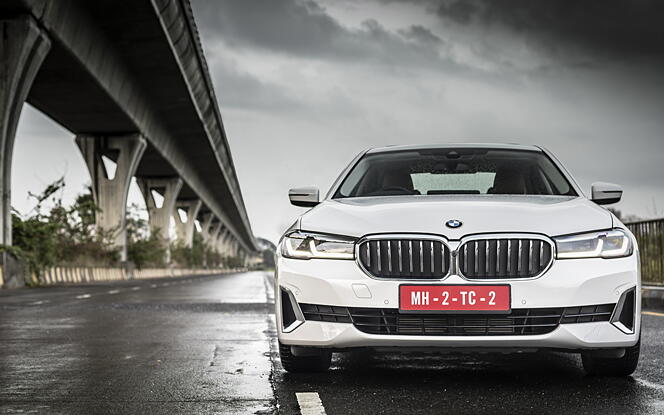 BMW 5 Series Front View