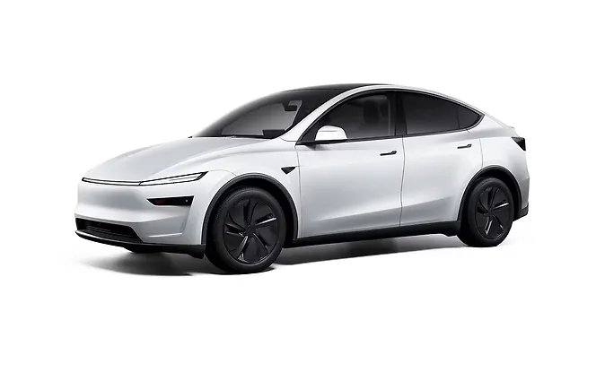 Tesla Model Y - Pearl White Multi-Coat