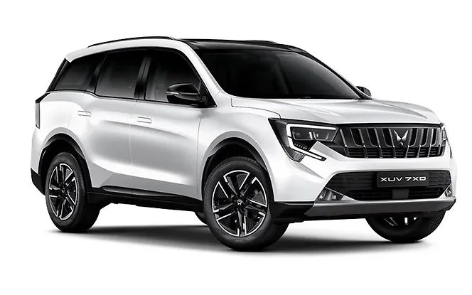 Mahindra XUV 7XO - Everest White with Stealth Black