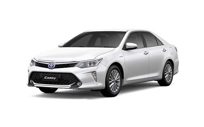 Toyota Camry [2015-2019] - White Pearl Crystal Shine