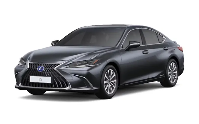 Lexus Old Generation ES 2018 Sonic Chrome