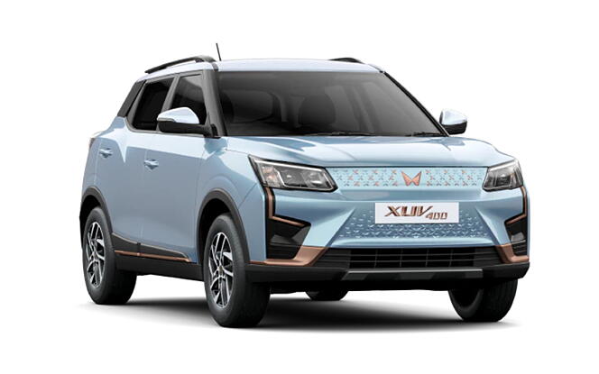 Mahindra XUV400 - Arctic Blue