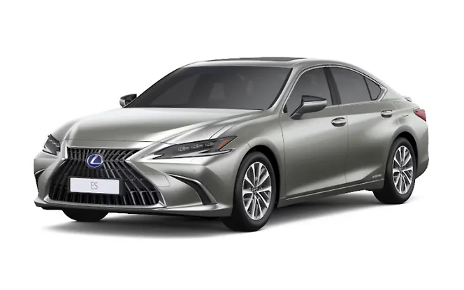 Lexus Old Generation ES 2018 Sonic Titanium