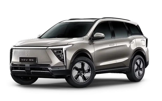 Mahindra XEV 9S Desert Myst