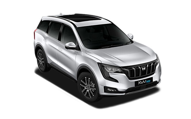 Mahindra XUV700 Everest White